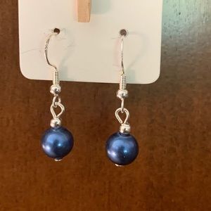Navy pearl dangle earrings